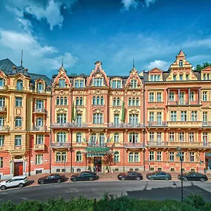 carlsbad-plaza.karlovyvary-hotels.com/