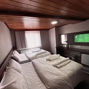 gold-corner.istanbul-turkeyhotels.com/