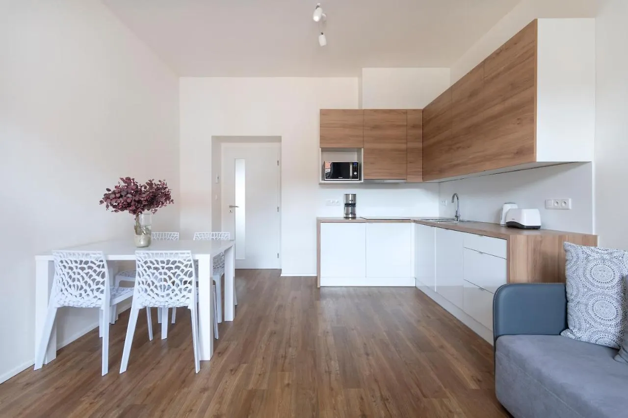 Prague Tales Boutique Residence By Dwellfort Ξενοδοχείο με διαμερίσματα